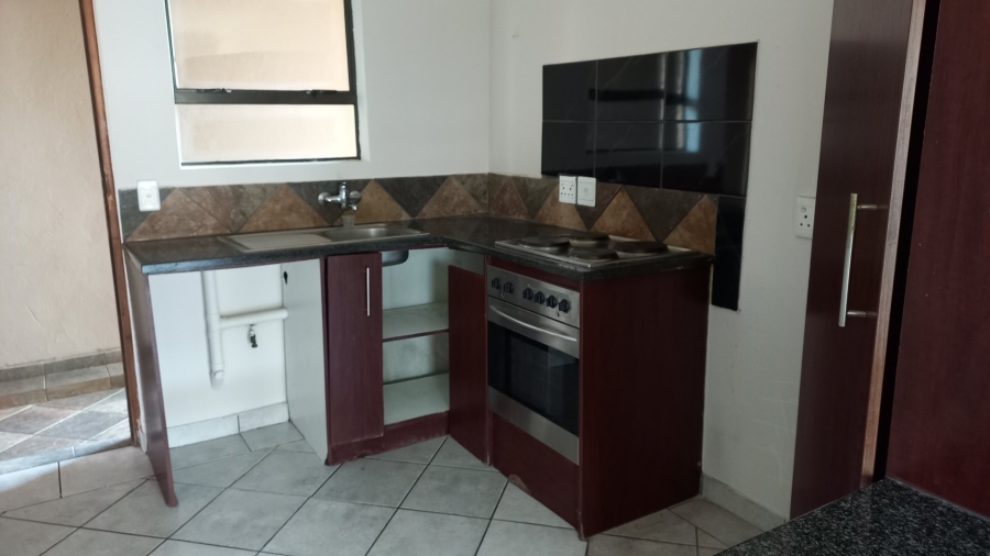 To Let 2 Bedroom Property for Rent in Potchefstroom North West